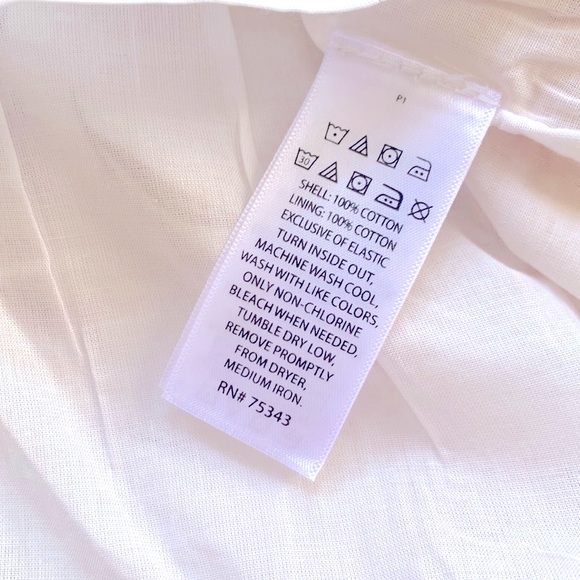 Cupcakes and Cashmere. Girls fall dress. Floral print with bow detail on back. - Picture 7 of 11